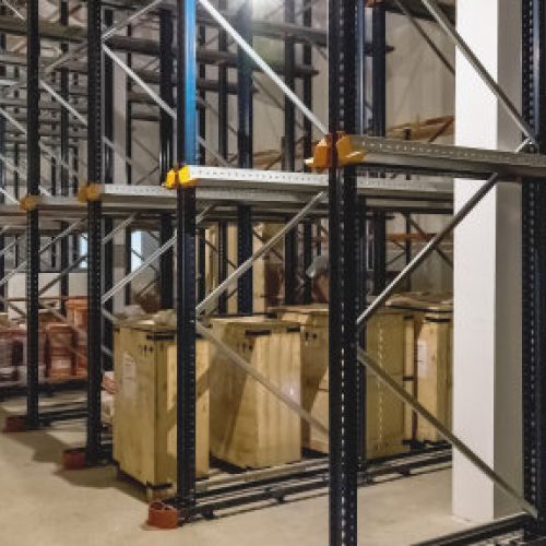 Giá, kệ công nghiệp